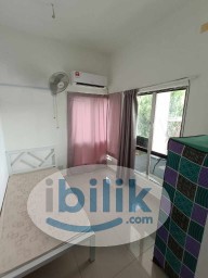 Room Rental in Malaysia - Middle Room at Puchong, Selangor, 2 Minutes Walking Distance LRT Station📍🤩