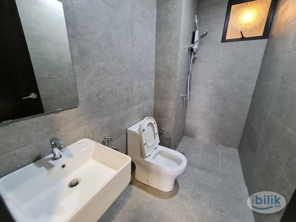 Image 2 of Jln Ipoh The Birch Balcony Room- ALL Female unit for Rent FREE Wifi Utilites- Wlkng to MRT - Room rental in 