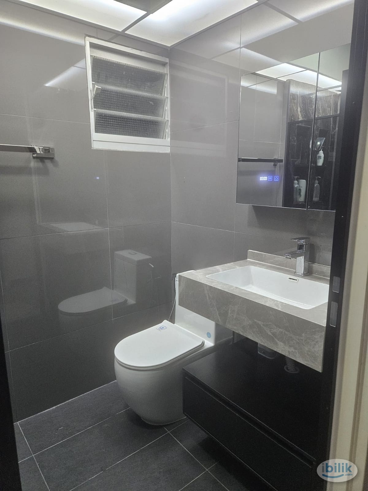 Image 3 of Room Rental at Woodlands Crescent ( Single Indian Female Only ) - Room rental in 