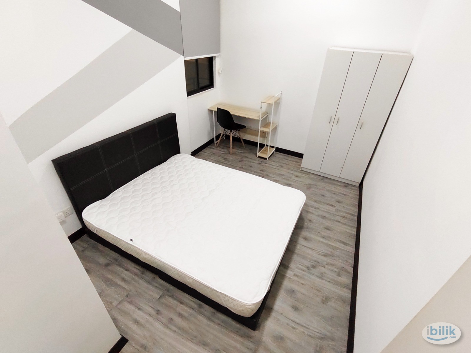 Image 1 of Middle Room at D'Sands Residence, Old Klang Road`` - Room rental in 