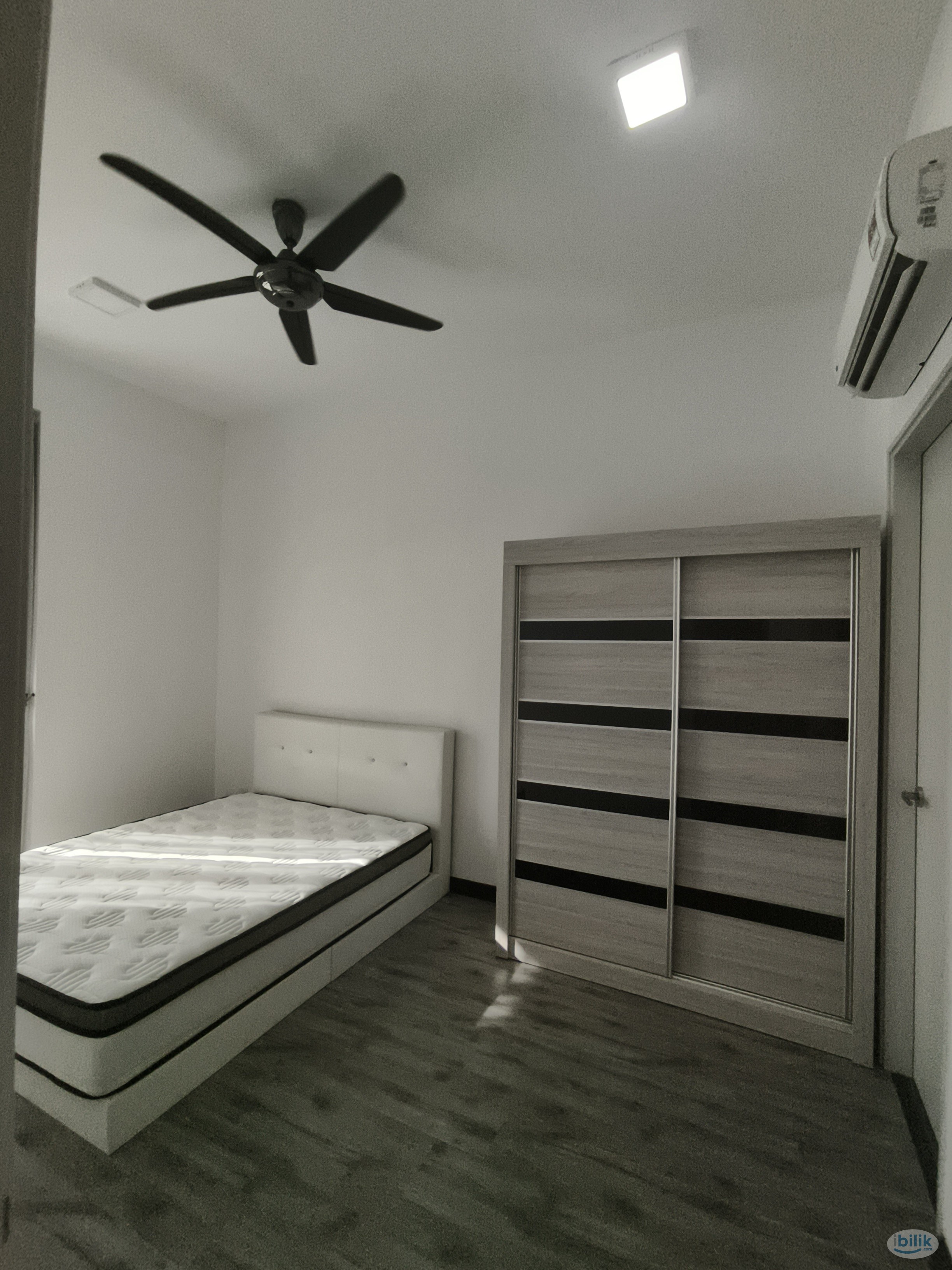 Image 1 of Master Room at D'Sands Residence, Old Klang Road`` - Room rental in 