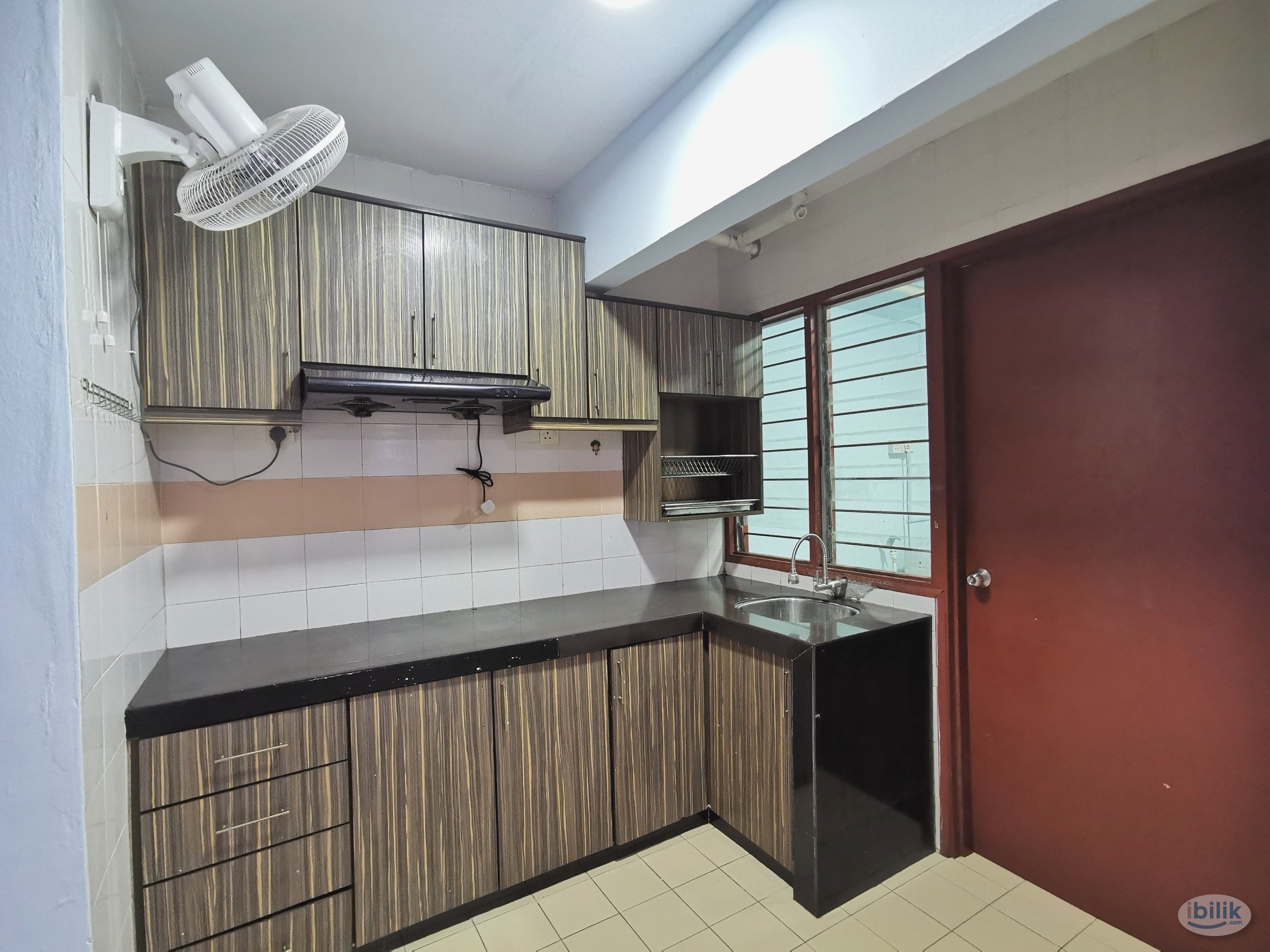 Image 2 of Balcony Room at Damai Apartment, Subang Bestari - Room rental in 