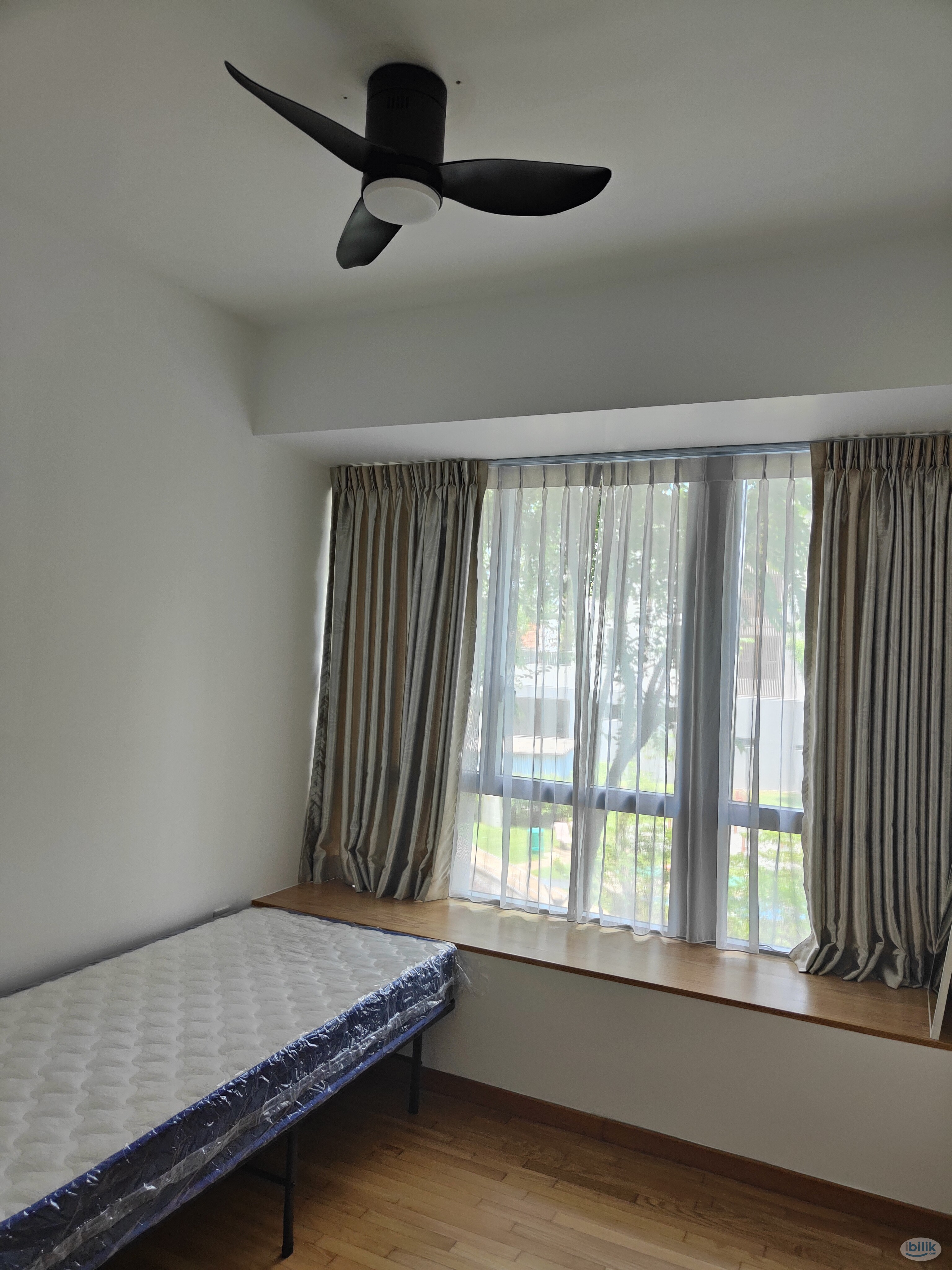 Image 3 of Middle Room at The Minton, Serangoon - Room rental in 