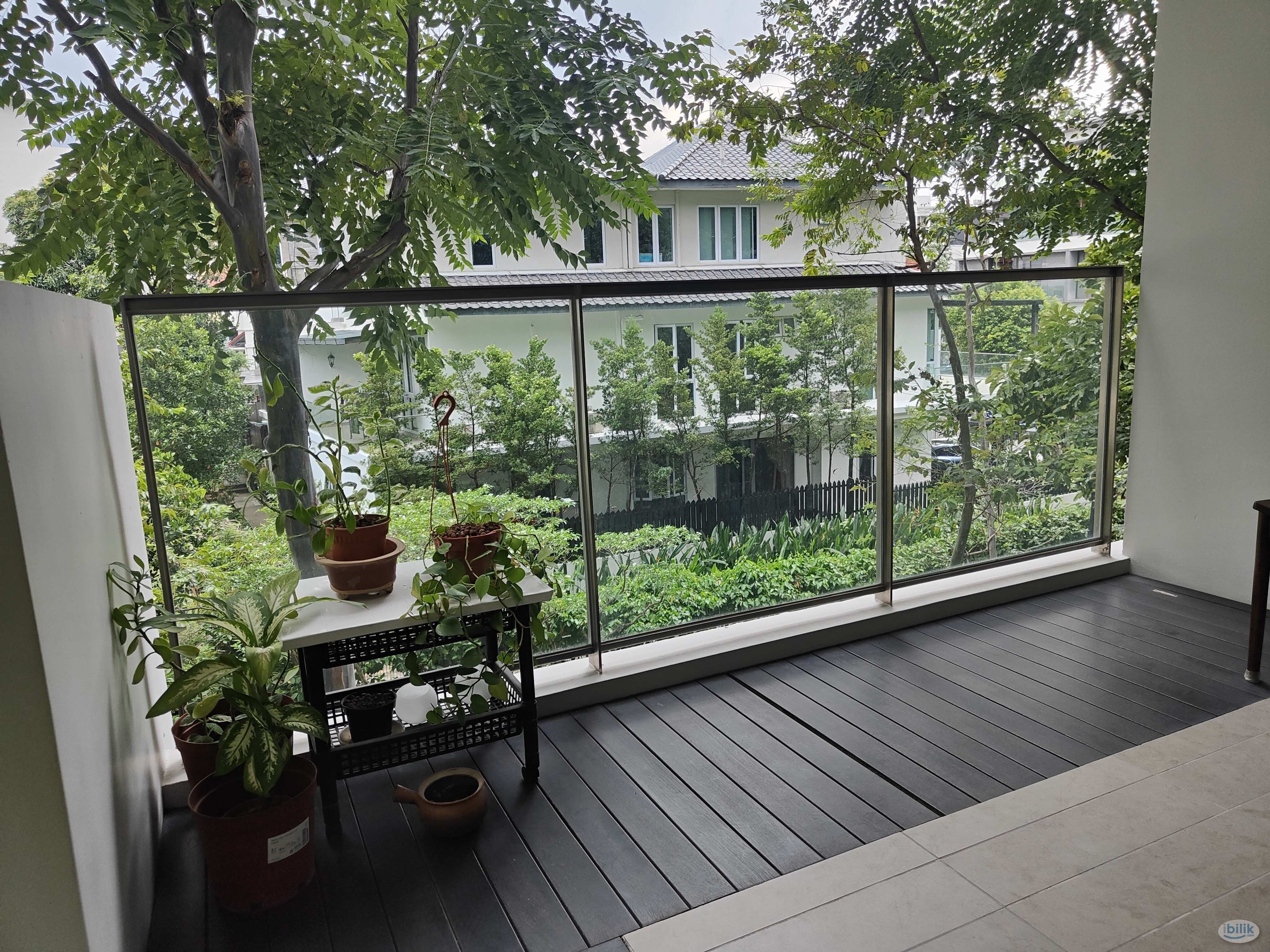 Image 5 of Middle Room at The Minton, Serangoon - Room rental in 