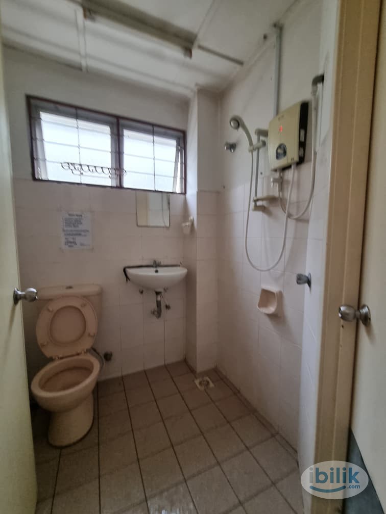 Image 3 of [🚩AIRCOND & WI-FI PROVIDED] AVAILABLE ROOM AT USJ SUBANG JAYA - Room rental in 