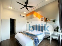 Room Rental in Malaysia - Master room 5min walk to MRT/LRT Maluri