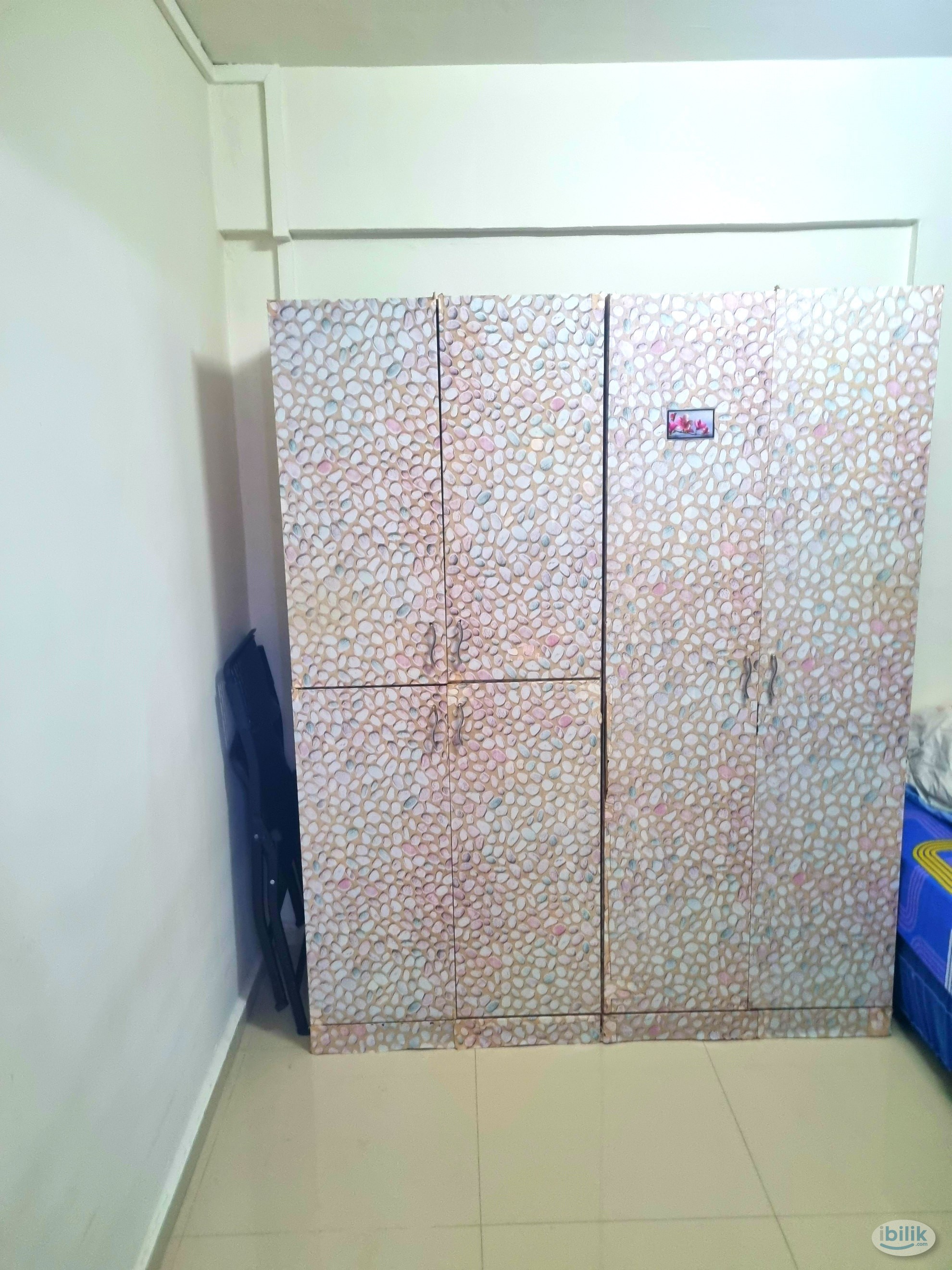 Image 3 of Common Bedroom @ Blk 283 Bukit Batok East Ave 3 - Room rental in 