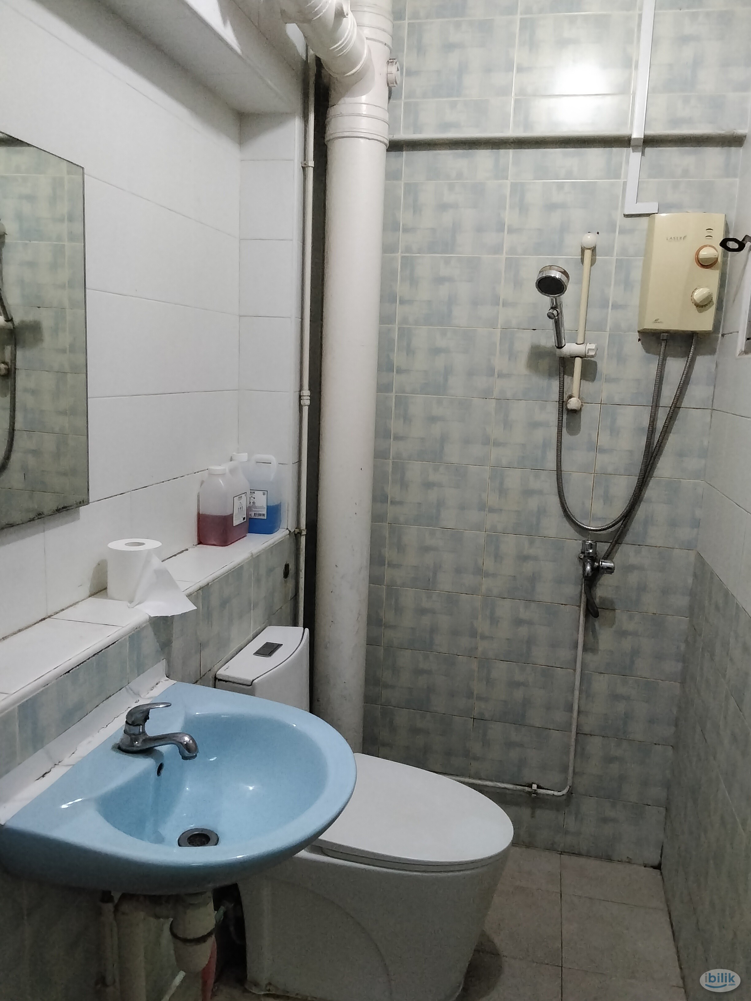 Image 1 of Common room for rent at Admiralty - Room rental in 