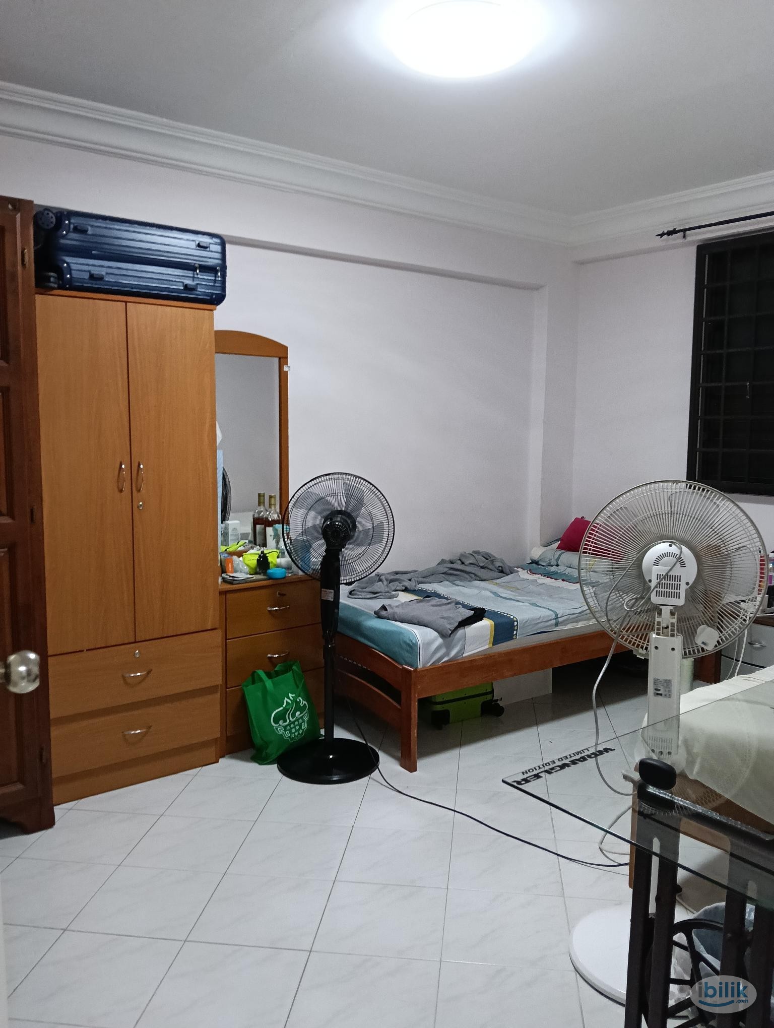 Image 4 of male sharing @ Blk 28 Jalan Bukit Merah - Room rental in 
