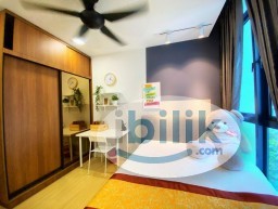 Room Rental in Petaling Jaya - Middle room at H2O Residence, Ara Damansara