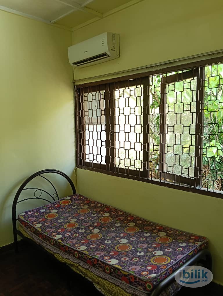 Image 1 of 💥Only Rm 11 for 2nd Month Rental 💥Zero Deposit 💥Middle Room at Bangsar, Kuala Lumpur - Room rental in 