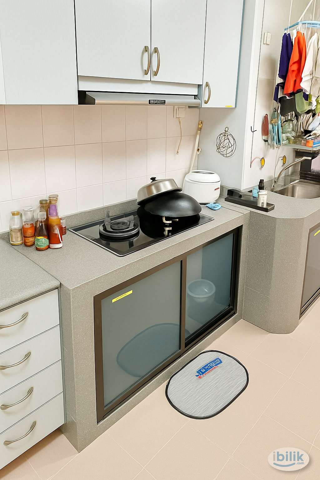 Image 3 of Cozy Room with Window & Aircon at Marsiling Lane (All-Inclusive) - Room rental in 