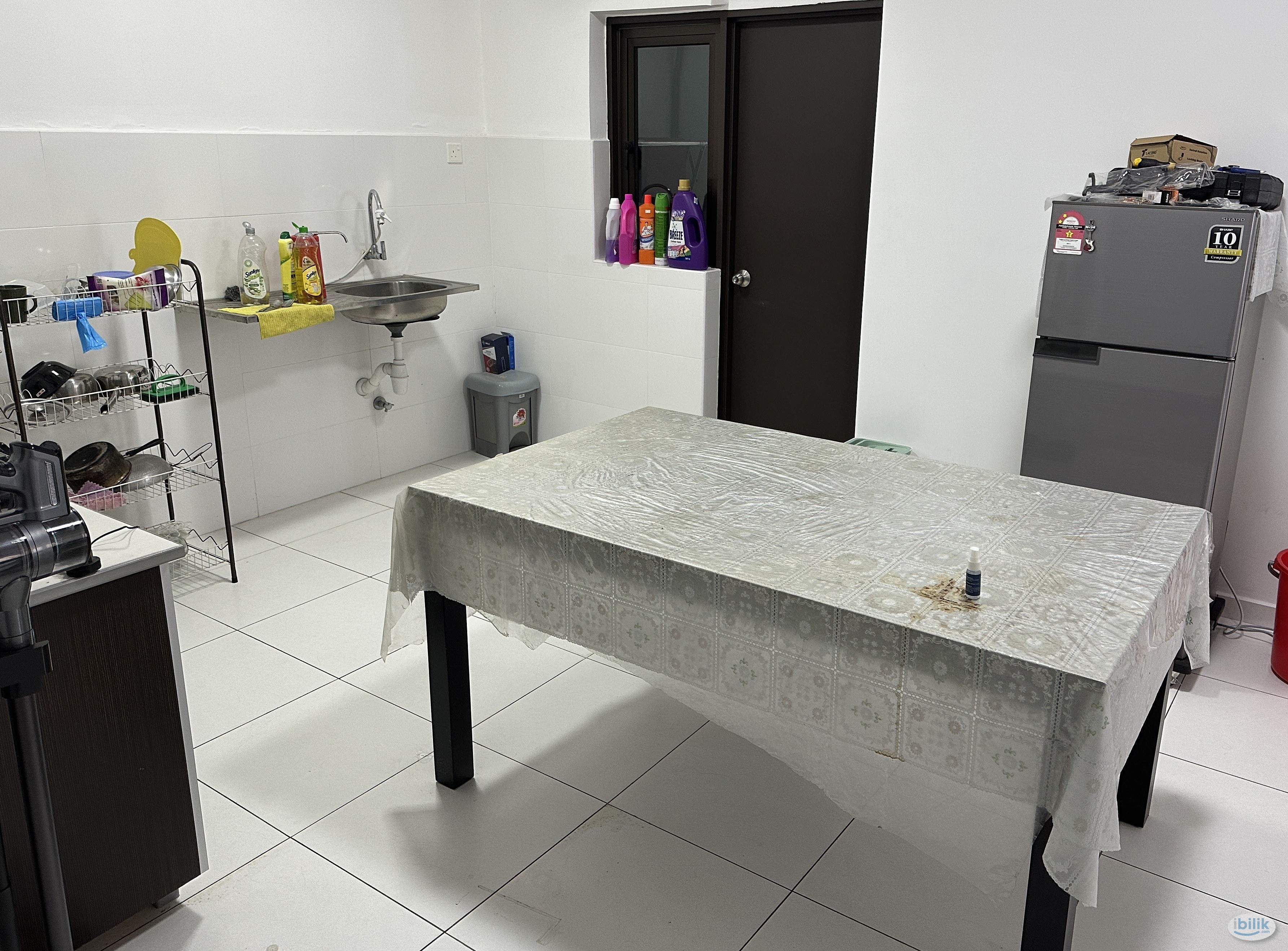 Image 3 of Master Room at The Heights Residence @ Taman Muzaffar Heights, Ayer Keroh - Room rental in 