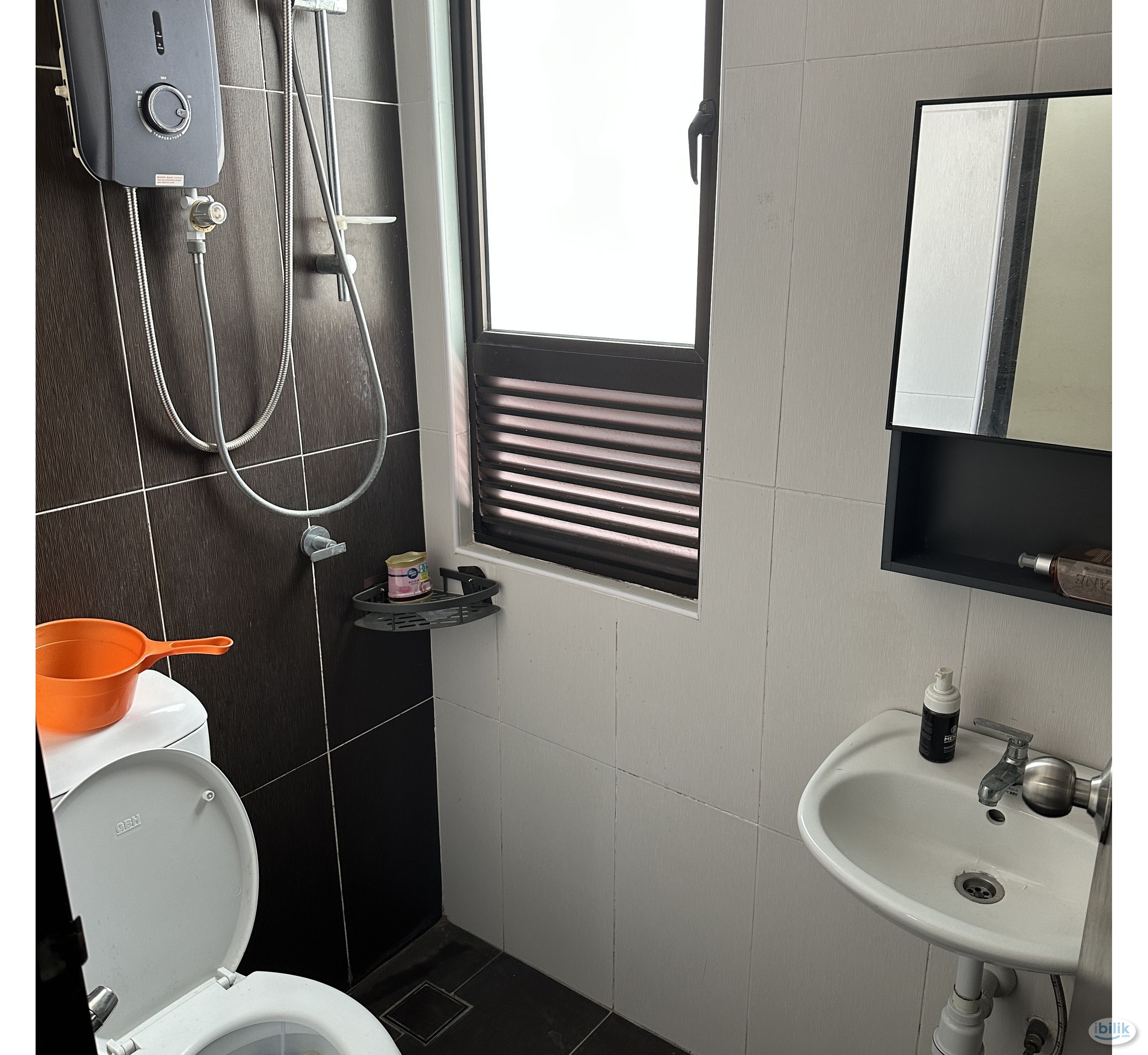 Image 2 of Master Room at The Heights Residence @ Taman Muzaffar Heights, Ayer Keroh - Room rental in 