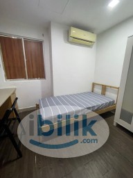 Room Rental in Subang Jaya - Usj 1 Landed House_Small Room_5 mins walk to Mydin Damen Mall