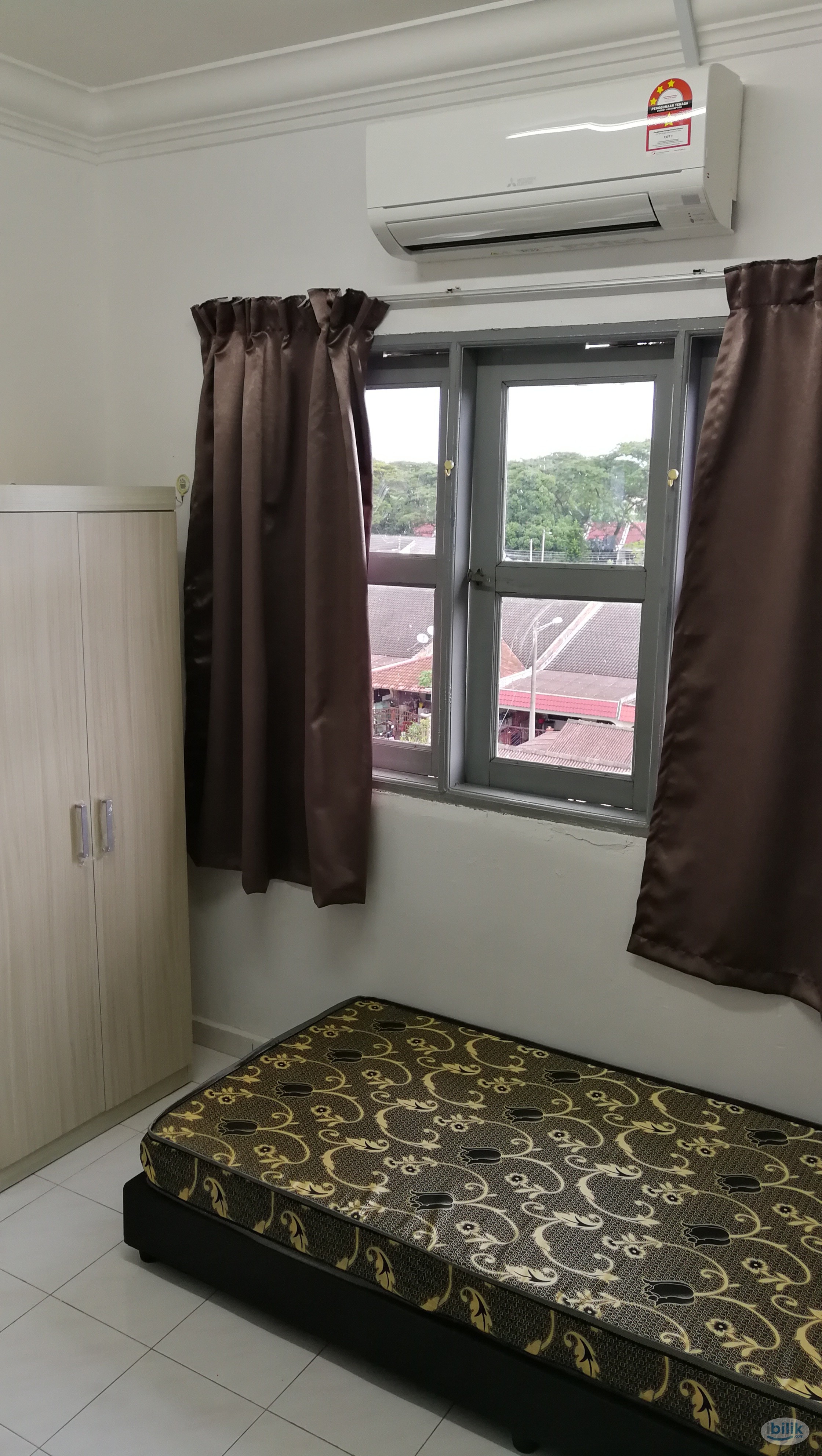 Image 2 of SINGLE ROOM at Bukit Baru with Air Cond - Room rental in 