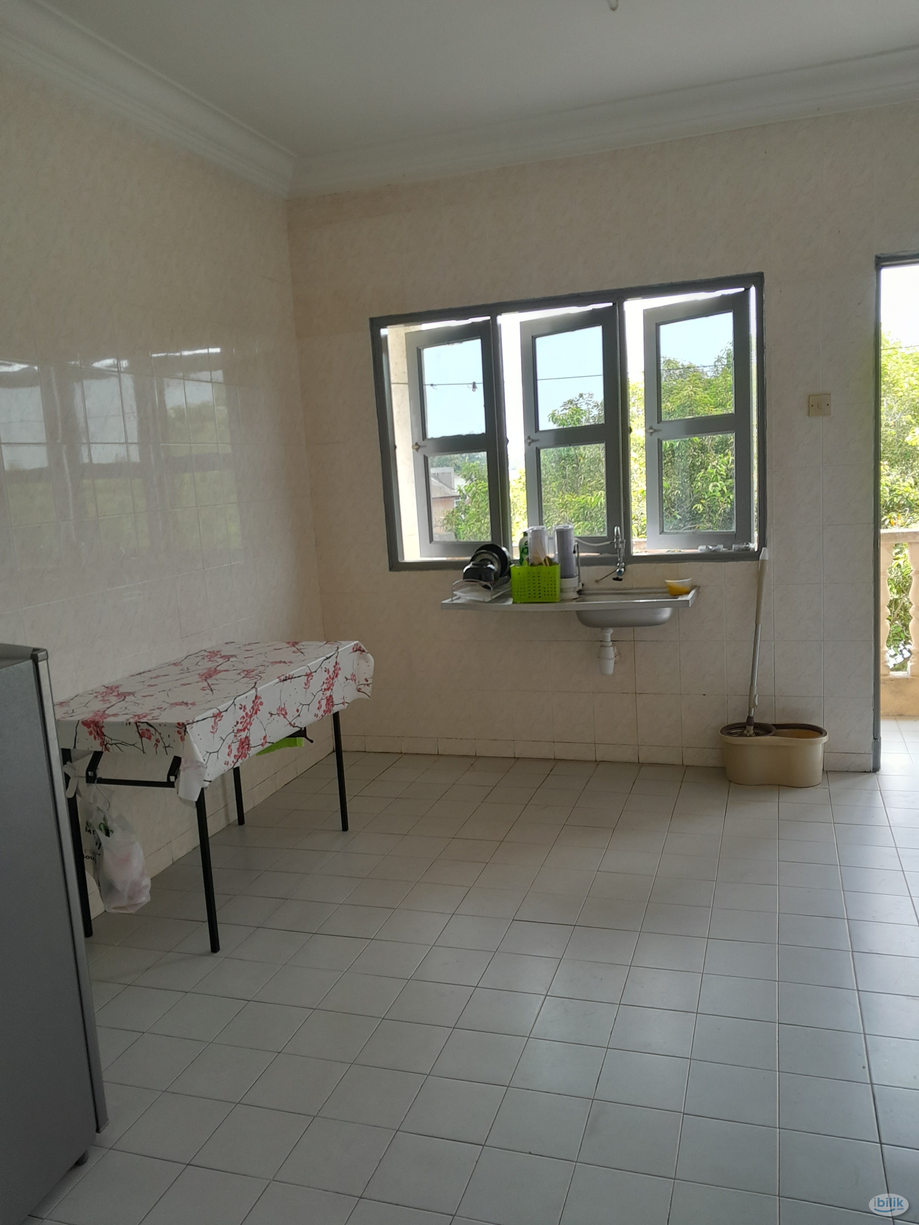 Image 4 of SINGLE ROOM at Bukit Baru with Air Cond - Room rental in 