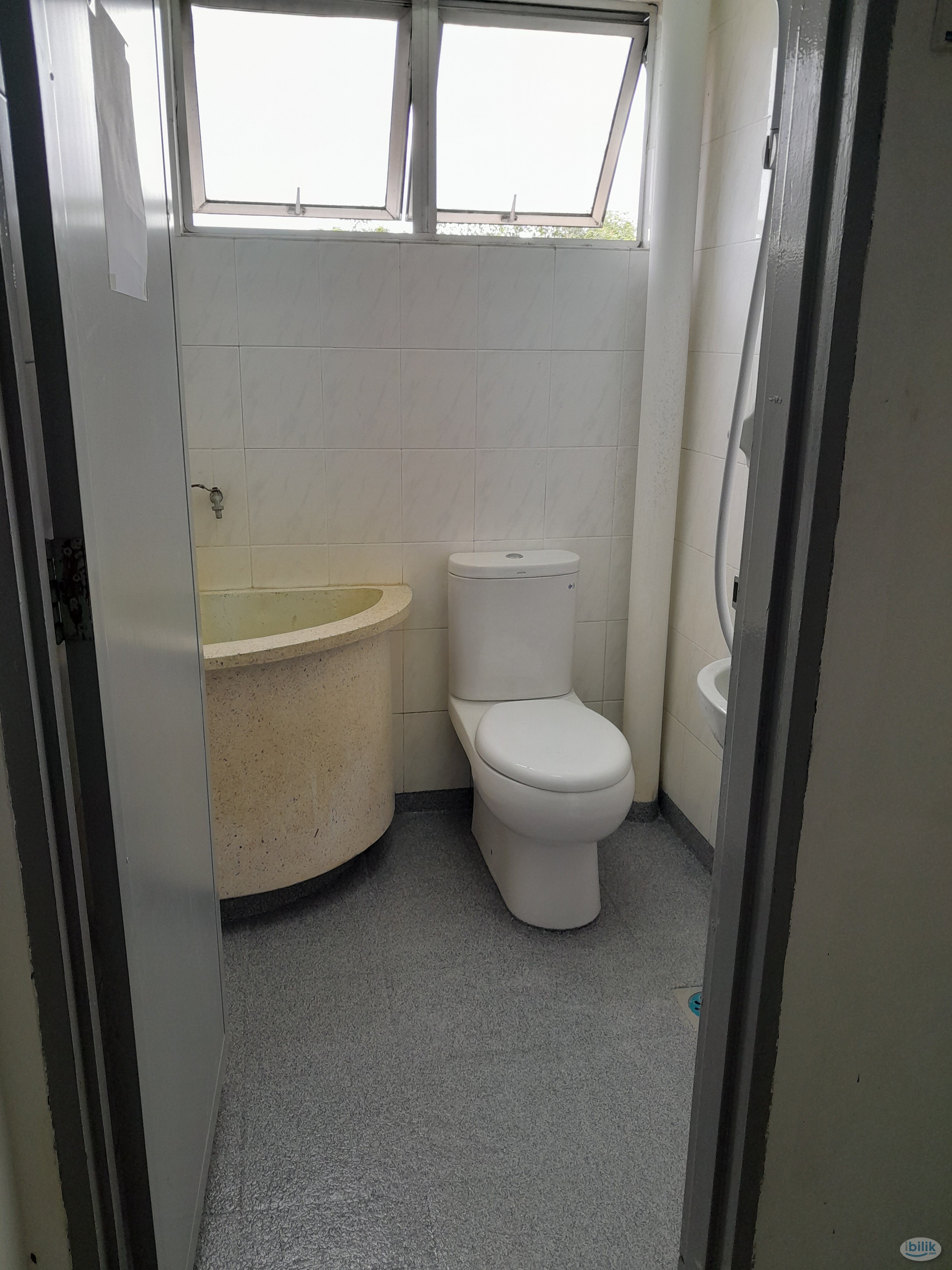 Image 5 of SINGLE ROOM at Bukit Baru with Air Cond - Room rental in 