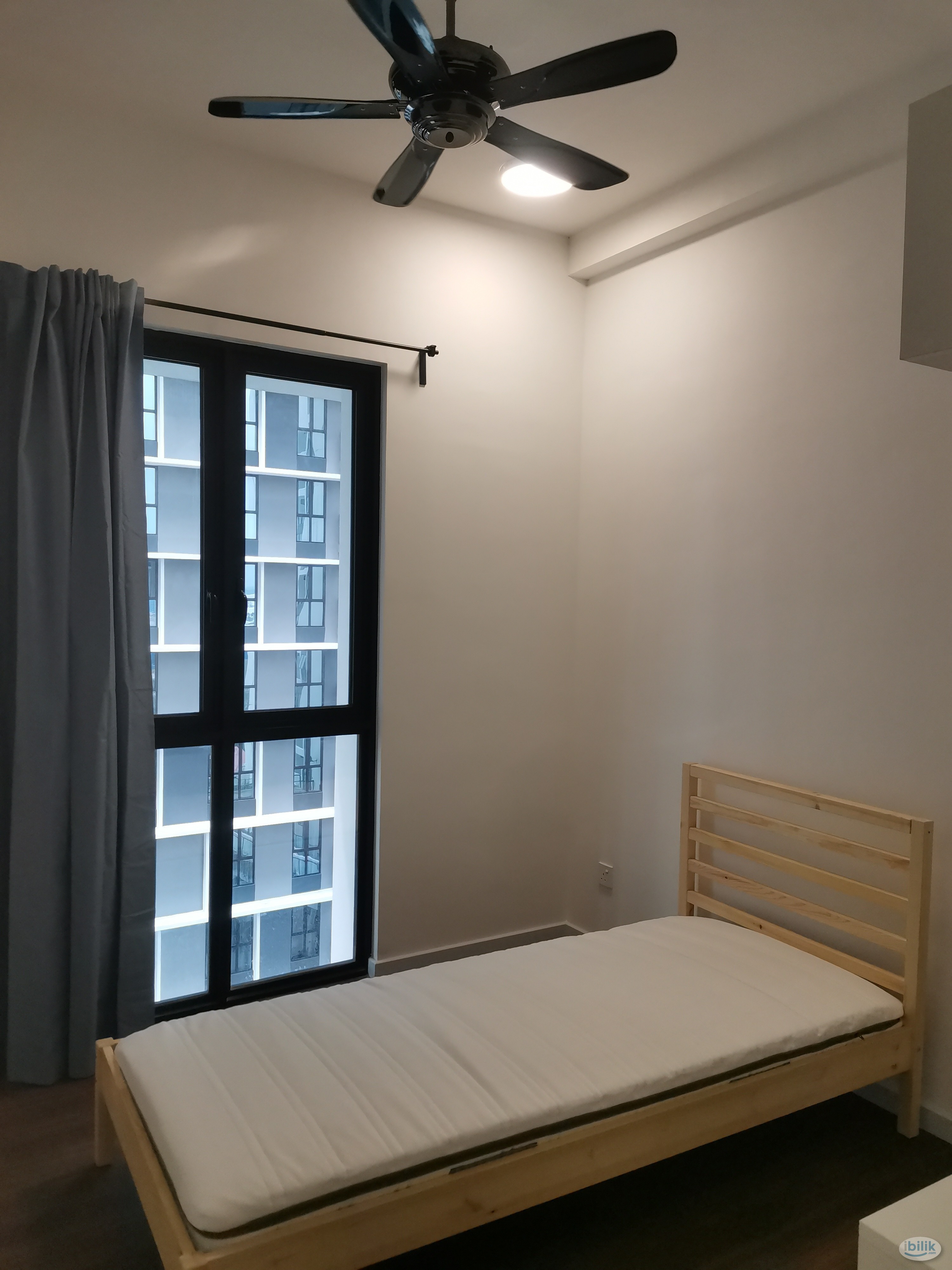 Image 1 of Vertu Resort Condo Aircond Single room include utilities share bathroom MIX GENDER - Room rental in 