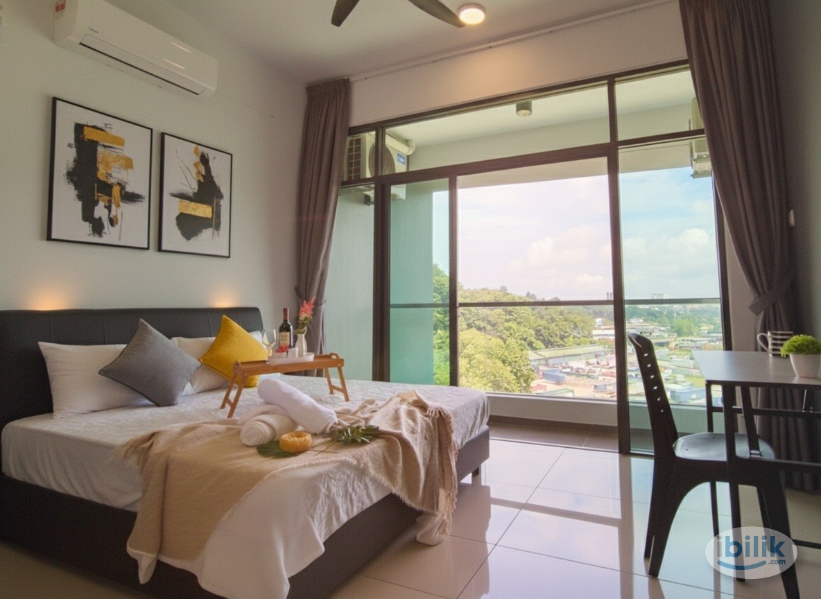 Image 1 of 🌟 Stylish & Cozy Balcony Room at Icon City, Perai! 🌟 - Room rental in 