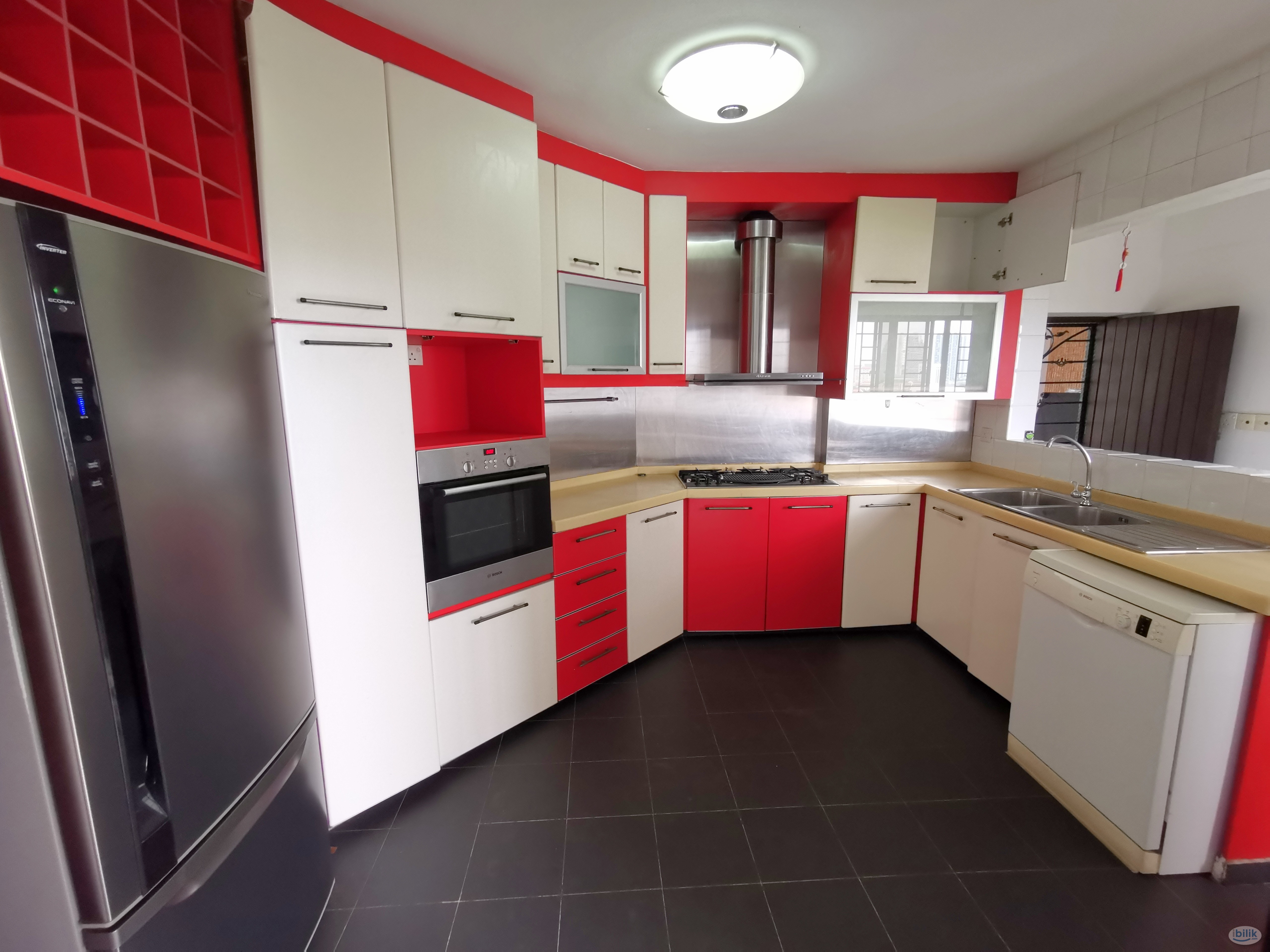 Image 3 of Middle Room at Braddell View, Toa Payoh - BV#11-08RM2 - Room rental in 