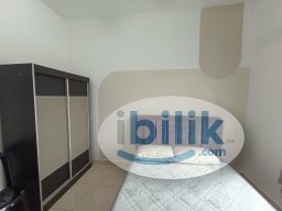 Room Rental in Selangor - Middle Room at Saville, Kajang