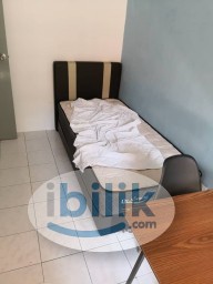 Room Rental in Petaling Jaya - 【𝐒𝐢𝐧𝐠𝐥𝐞 𝐁𝐚𝐥𝐜𝐨𝐧𝐲 𝐑𝐨𝐨𝐦 𝐰𝐢𝐭𝐡 𝐀𝐂】𝟖 𝐌𝐢𝐧𝐬 𝐰𝐚𝐥𝐤 𝐭𝐨 𝐌𝐑𝐓📍 𝐊𝐃 𝐑𝐨𝐨𝐦 𝐅𝐮𝐥𝐥𝐲 𝐅𝐮𝐫𝐧𝐢𝐬𝐡𝐞𝐝🥰