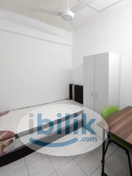 Room Rental in Petaling Jaya - 【𝐒𝐢𝐧𝐠𝐥𝐞 𝐑𝐨𝐨𝐦 𝐎𝐧𝐥𝐲 𝐅𝐚𝐧】𝟖 𝐌𝐢𝐧𝐬 𝐰𝐚𝐥𝐤 𝐭𝐨 𝐌𝐑𝐓📍 𝐊𝐃 𝐑𝐨𝐨𝐦 𝐅𝐮𝐥𝐥𝐲 𝐅𝐮𝐫𝐧𝐢𝐬𝐡𝐞𝐝🥰