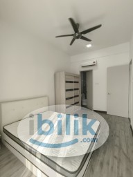 Room Rental in Kuala Lumpur - 【Premium Original 𝐌𝐚𝐬𝐭𝐞𝐫 𝐑𝐨𝐨𝐦❗𝐎𝐥𝐝 𝐊𝐥𝐚𝐧𝐠 𝐑𝐨𝐚𝐝✨𝐅𝐮𝐥𝐥𝐲 𝐅𝐮𝐫𝐧𝐢𝐬𝐡𝐞𝐝🥰𝟑 𝐦𝐢𝐧𝐬 𝐰𝐚𝐥𝐤 𝐭𝐨 𝐊𝐓𝐌 𝐏𝐞𝐭𝐚𝐥𝐢𝐧𝐠】