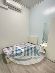 Room Rental in Malaysia - ✨ LIMITED OFFER ✨ Walking Distance to INTI College & LRT Station. Middle Room Rent in SS15 📍