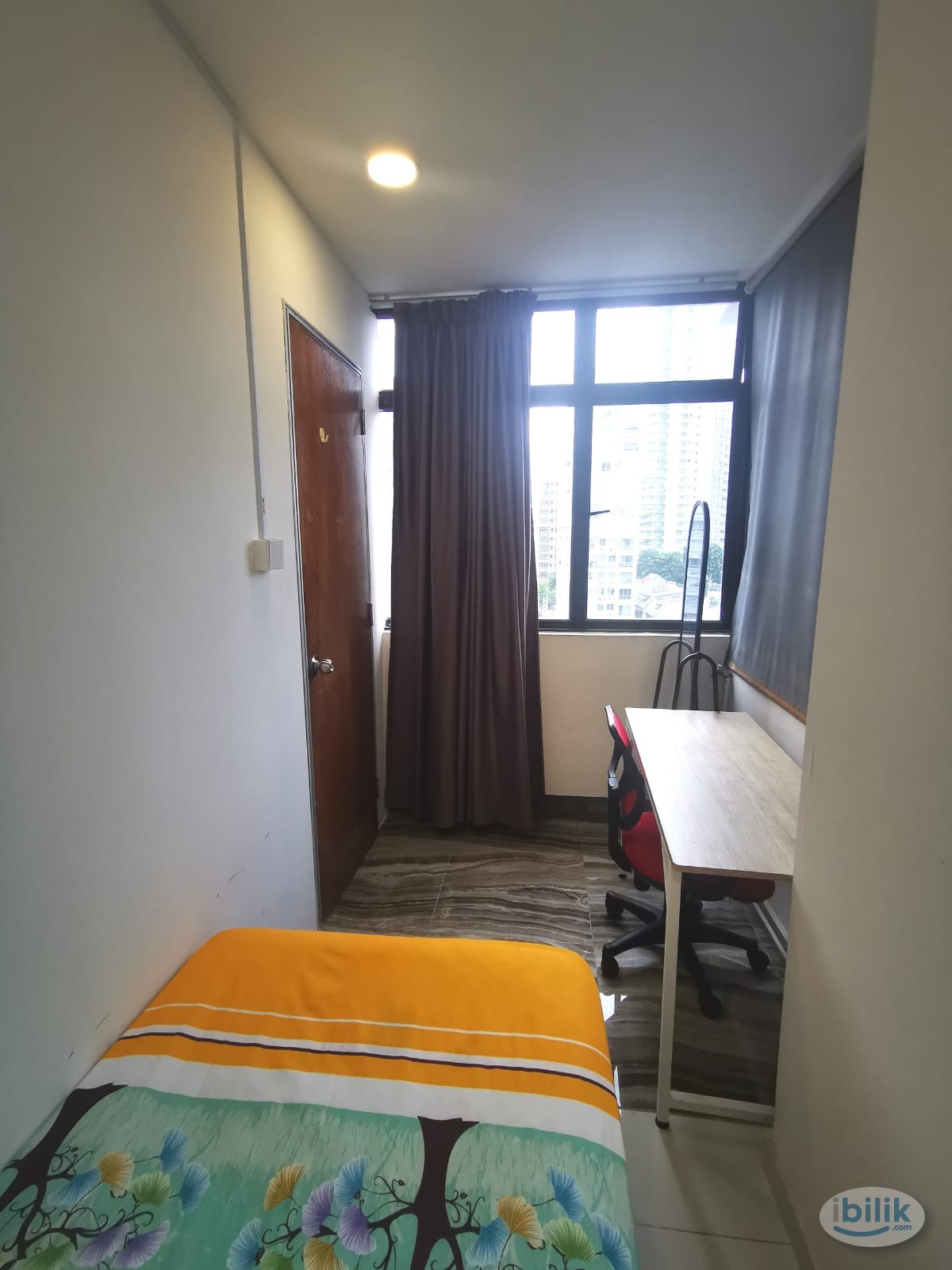 Image 1 of Middle Room at Toa Payoh, Singapore - Room rental in 
