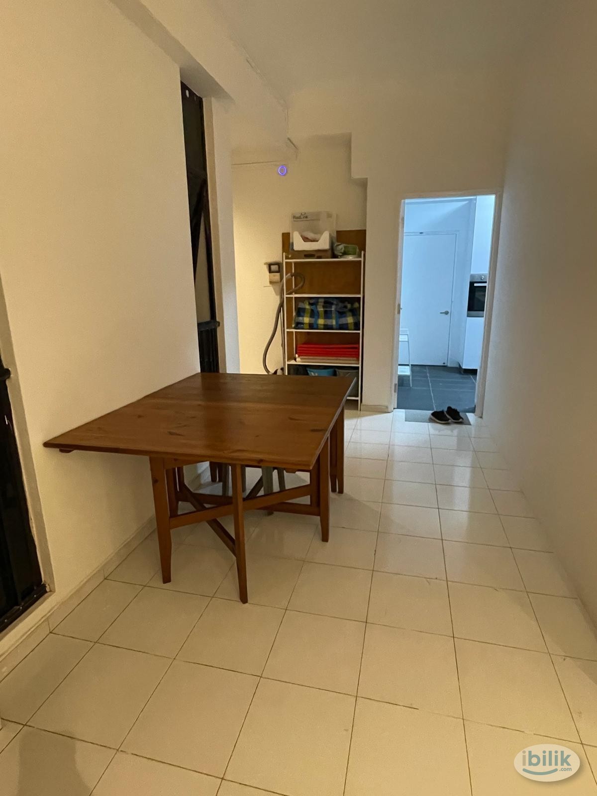 Image 5 of Middle Room at Balestier, Singapore - Room rental in 