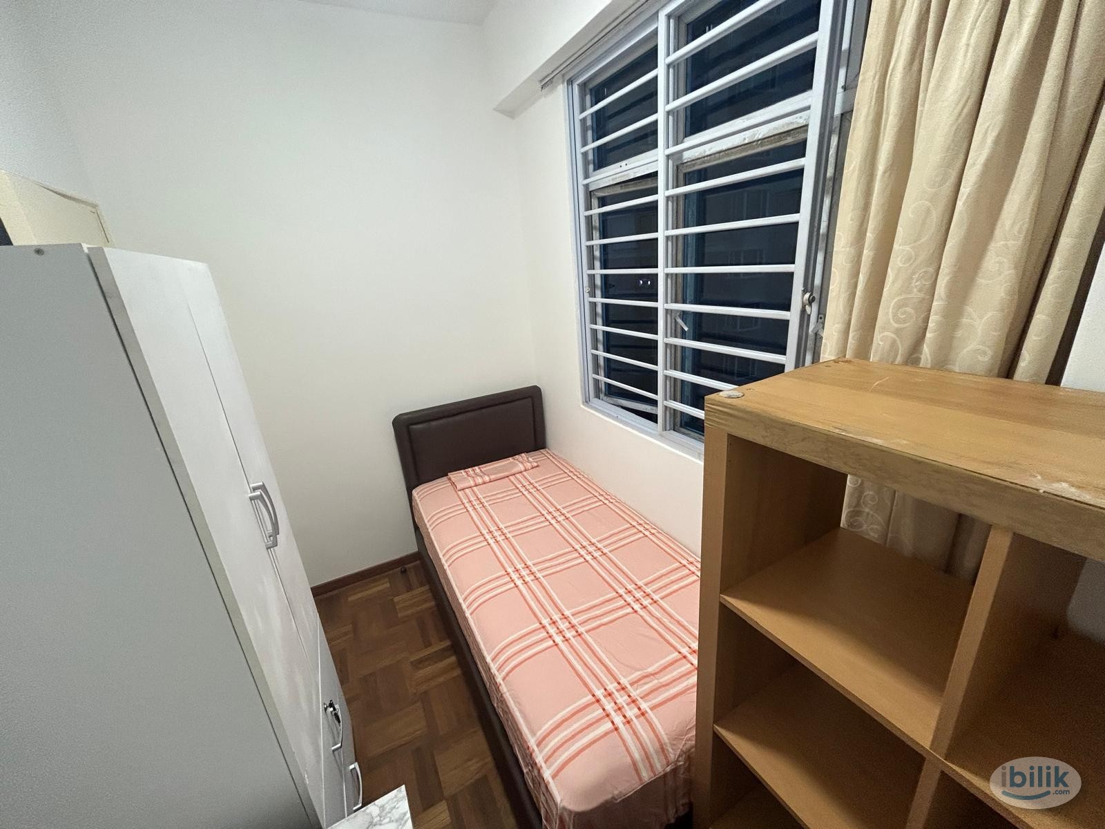 Image 1 of Middle Room at Boon Teck View, Balestier - Room rental in 