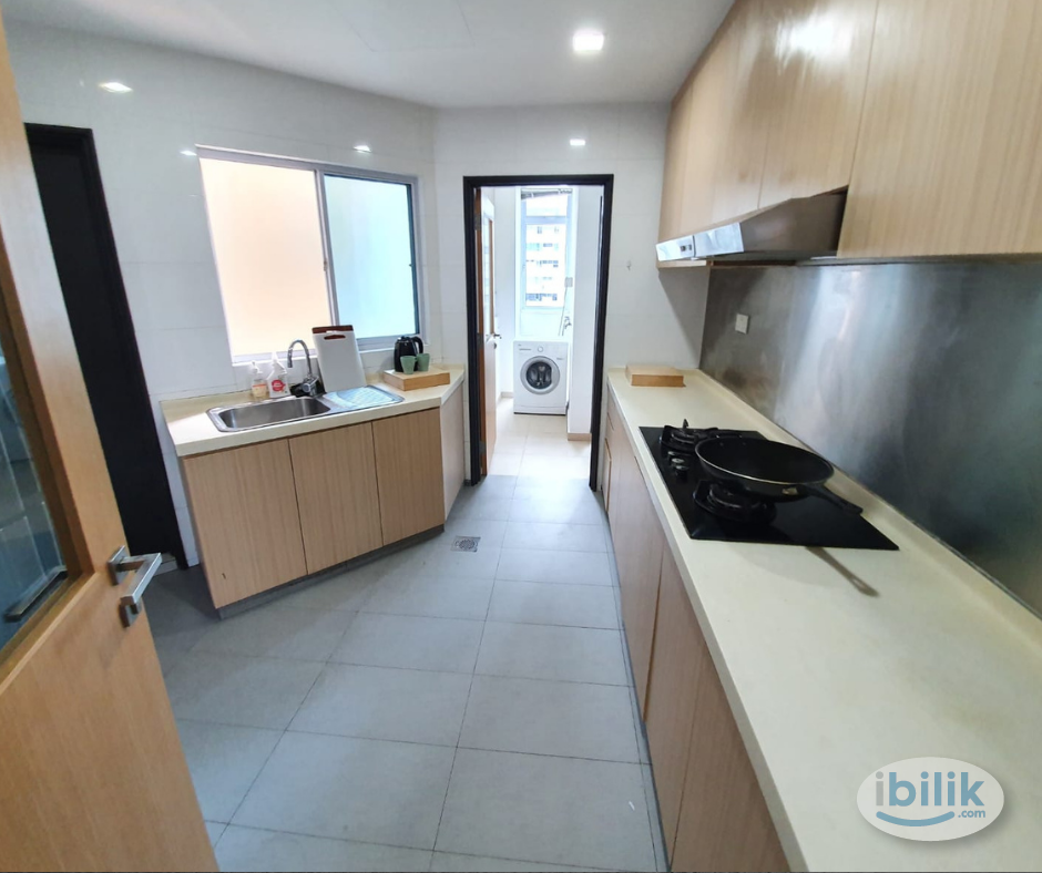 Image 3 of Middle Room at Boon Teck View, Balestier - Room rental in 