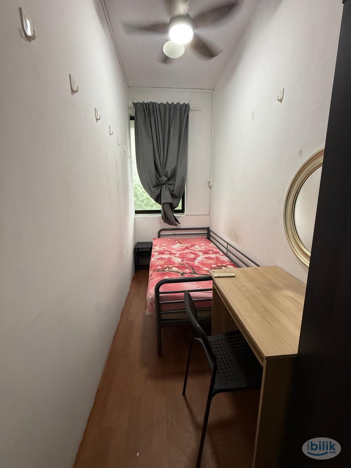 Image 1 of Single Room at Tiong Bahru, Central Area - Room rental in 