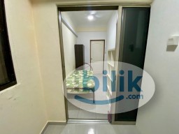 Room Rental in Central Area - Middle Room at Cavenagh Gardens, Cavenagh