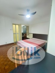 Room Rental in Singapore - Master Room at Chinatown, Central Area