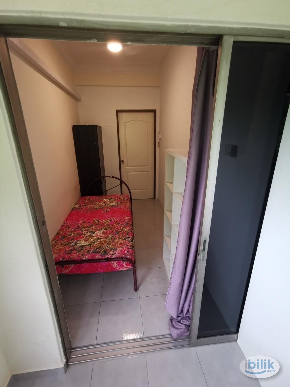 Image 2 of Single Room at Cavenagh, Central Area - Room rental in 