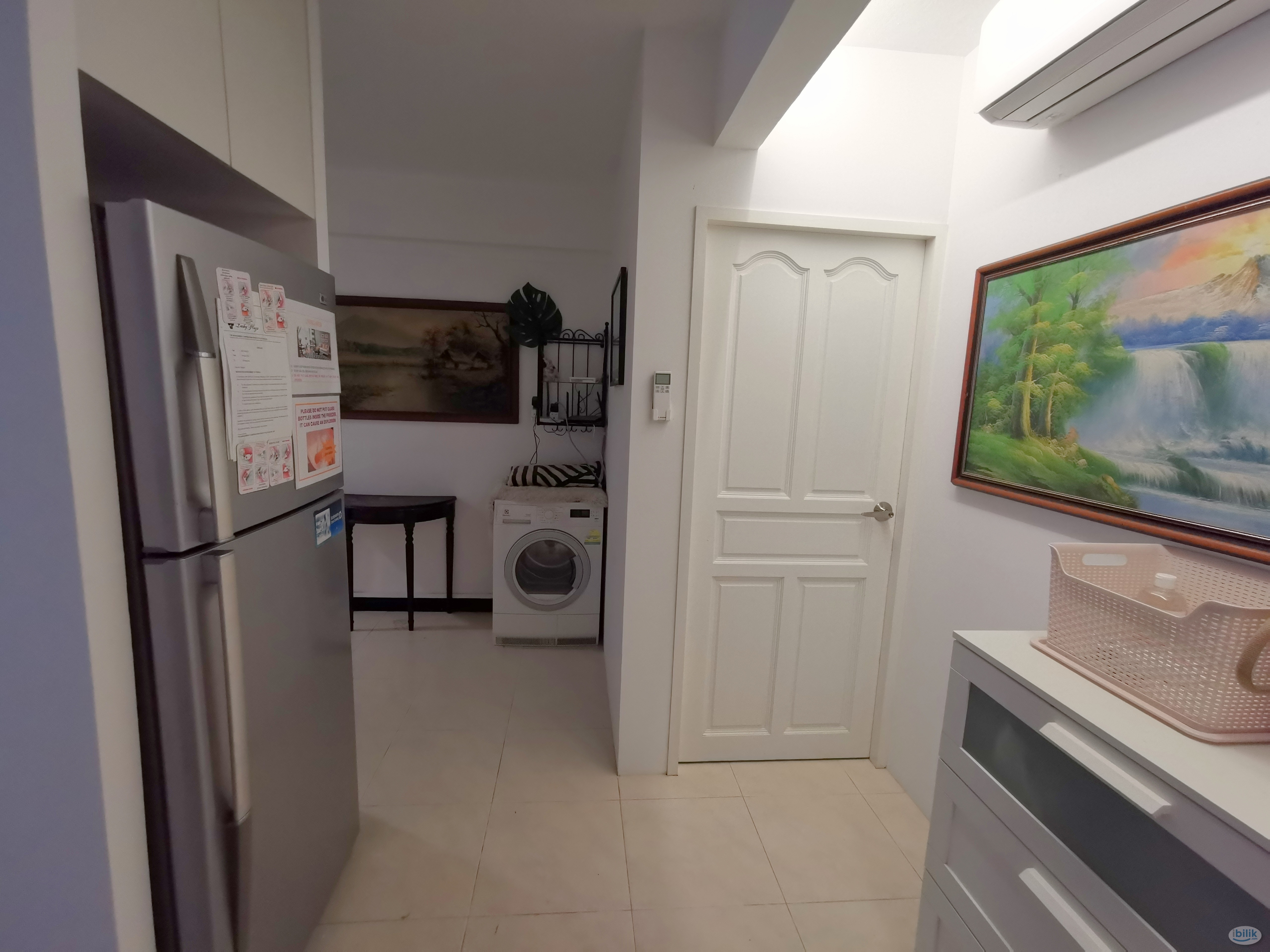 Image 5 of Master Room at Orchard, Central Area - Room rental in 