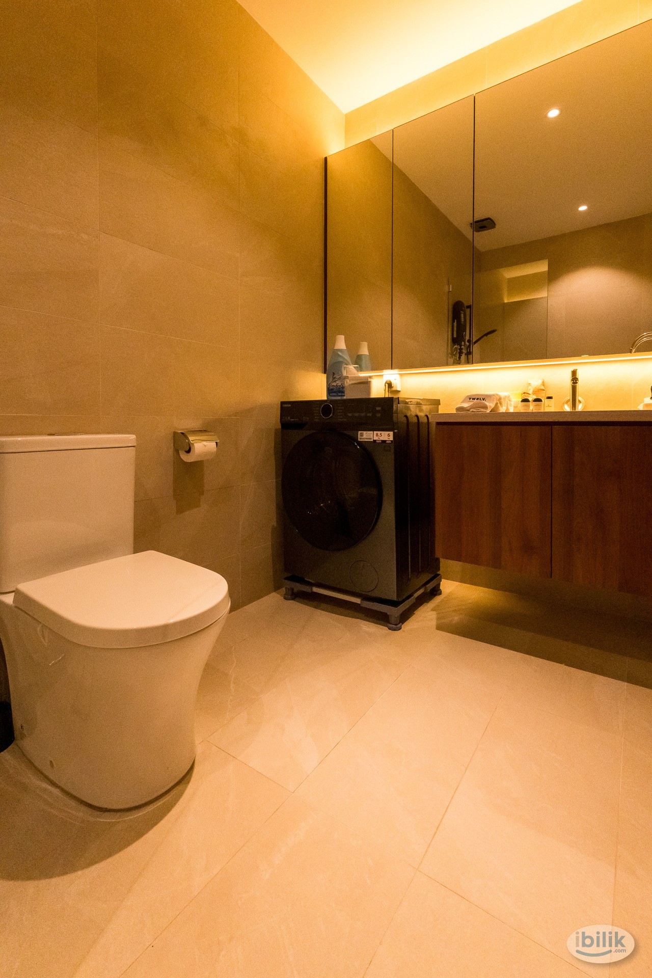 Image 7 of Short Term Room Rental Luxe Studio Suite with Private Entrance- Terrace House at Paramount Garden Petaling Jaya, 3 mins to LRT