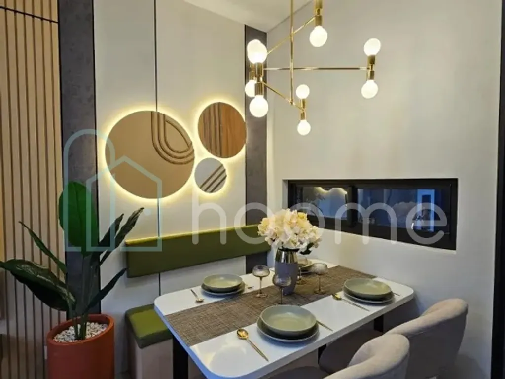 Rumah Brand New Bonus Furnished Cantik Mewah Siap Huni