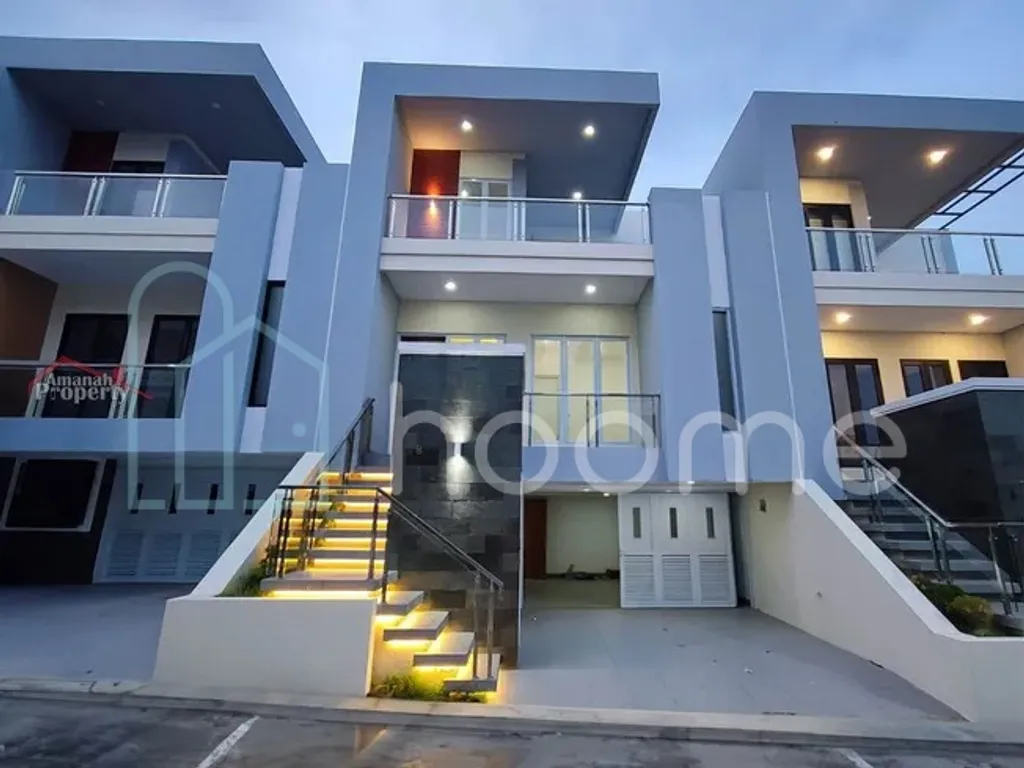 Brand New Cluster 3 Lantai Pinggir TOL Krukut Antasari Jaksel Depok