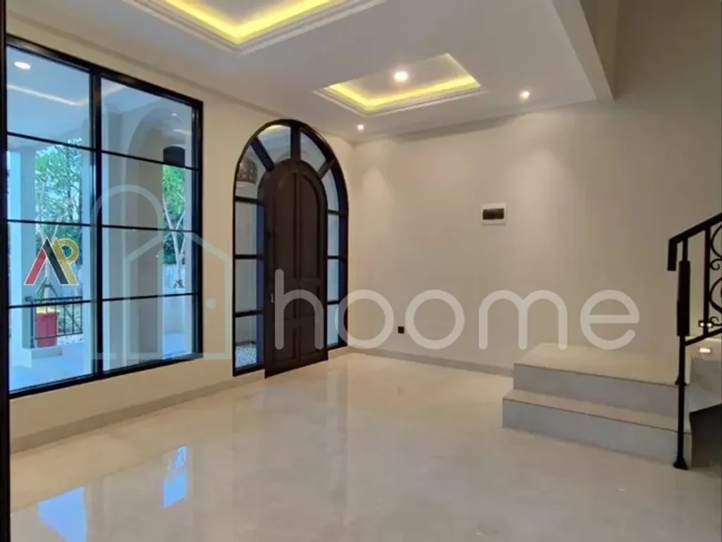 Rumah Mewah 4 Lantai Rooftop Jalan Utama Jagakarsa Jakarta Selatan