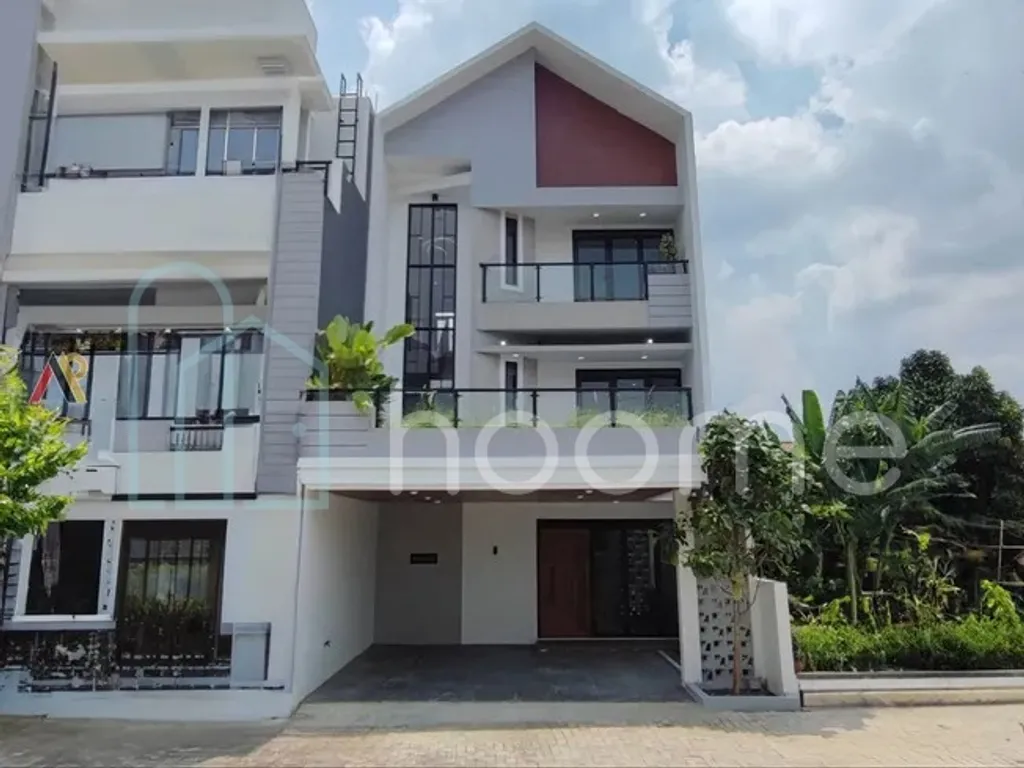 Dijual Rumah 3 Lantai + Rooftop Jagakarsa Ragunan Jakarta Selatan