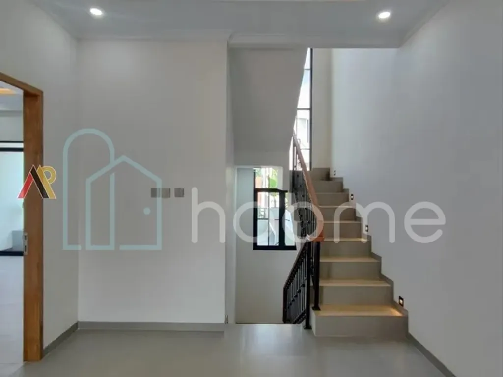 Dijual Rumah 3 Lantai + Rooftop Jagakarsa Ragunan Jakarta Selatan