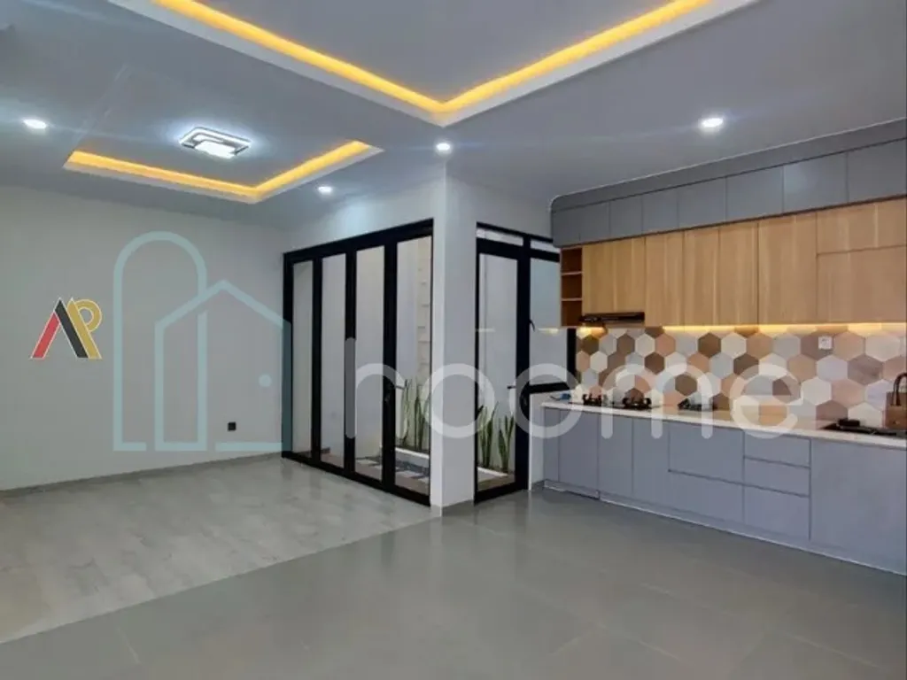 Dijual Rumah 3 Lantai + Rooftop Jagakarsa Ragunan Jakarta Selatan