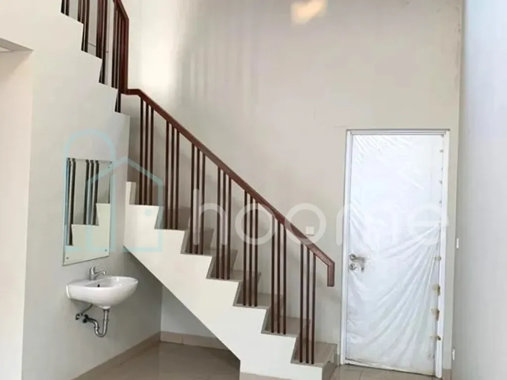 Rumah 2lt 6x15 90m type 3KT Cluster Yarra JGC Jakarta Garden City