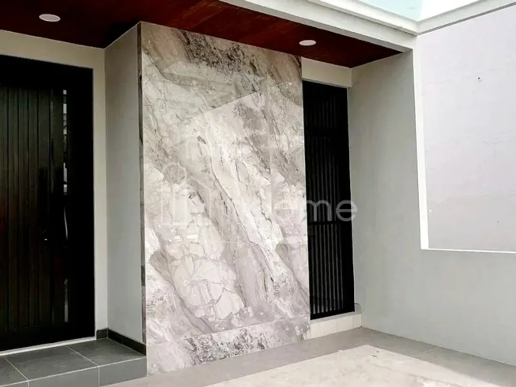 NEW GRESS MOCA VRBANA DIAN ISYANA DKT GRAHA WIYUNG