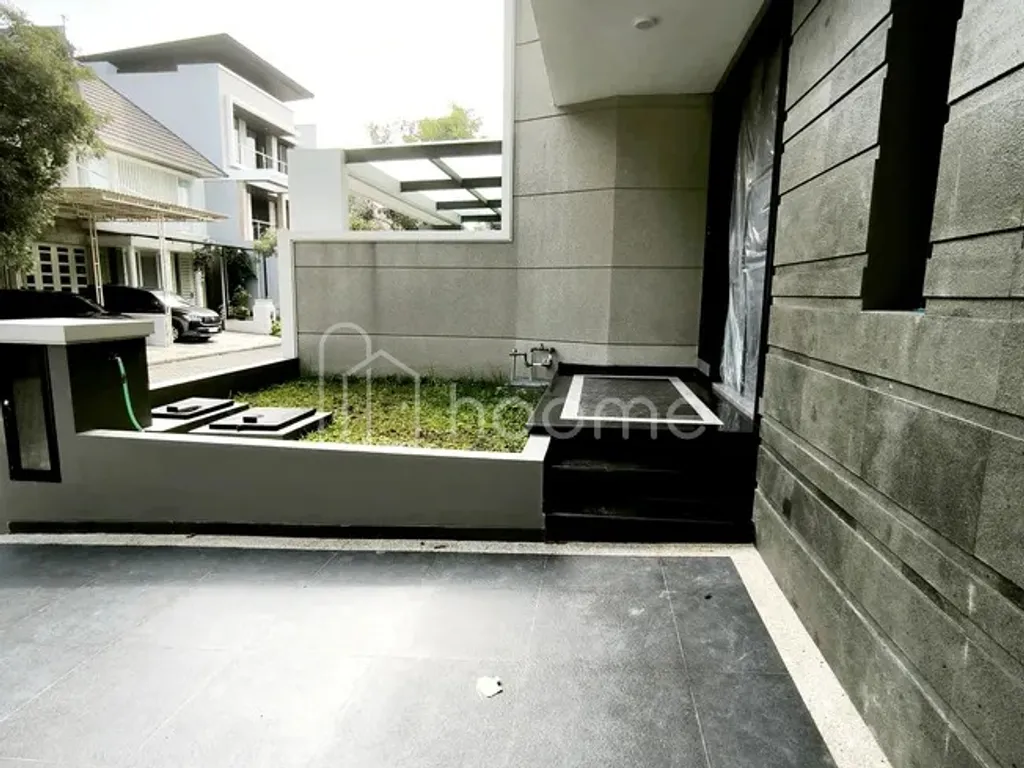 NEW GRESS RUMAH MINIMALIS STANFORD CITRALAND UTAMA DKT GWALK