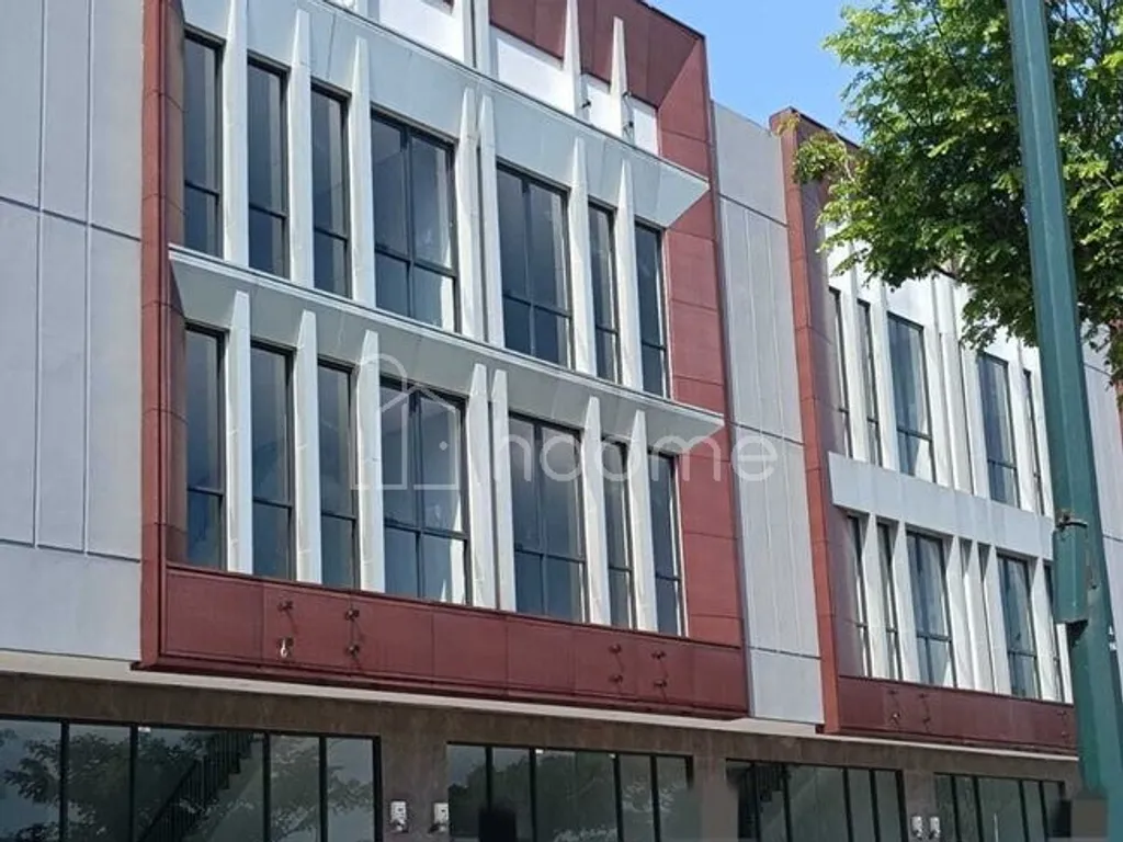 DIJUAL RUKO 3 LANTAI DI KOTA WISATA CIBUBUR